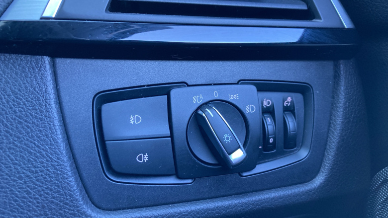 BMW 3 Series 330d xDrive M Sport Shadow Edition 5dr Step Auto Diesel Estate